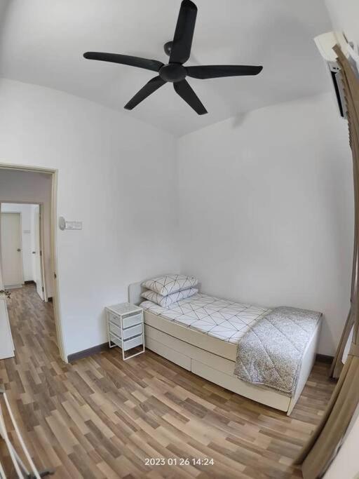 Prima Guest House - Puncak Alam Homestay Mus-Lim Friendly Bandar Puncak Alam Екстериор снимка